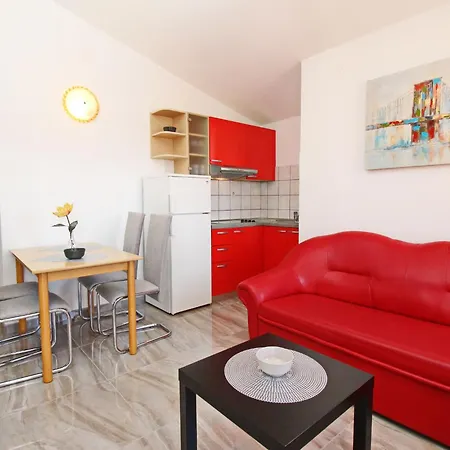 Brnic8 By Interhome *